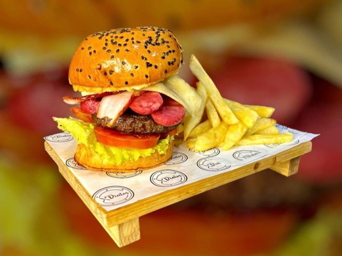 Hamburguesas y Salchipapas D'catos