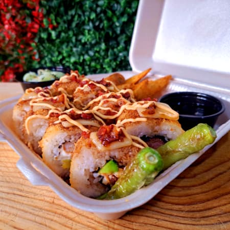 Yurei Roll (Camarón + Arrachera + Pollo)