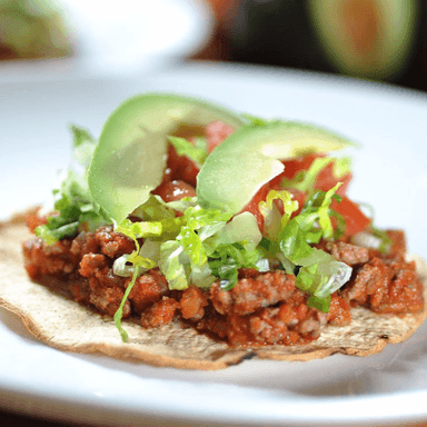 Tostada de Picadillo