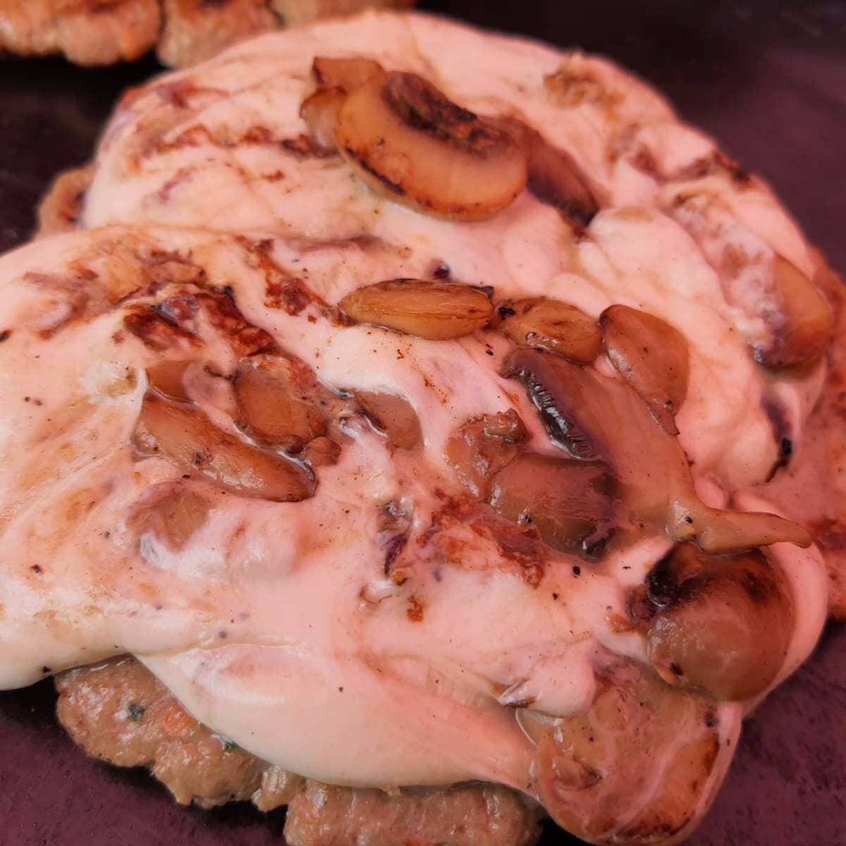 Hamburguesa Con Champiñones