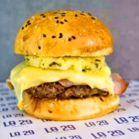Hamburguesa Hawaiana