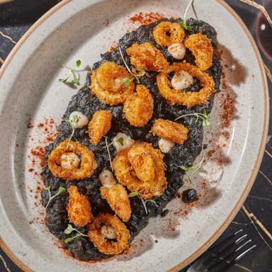 Rissoto Nero Calamari e Gamberi