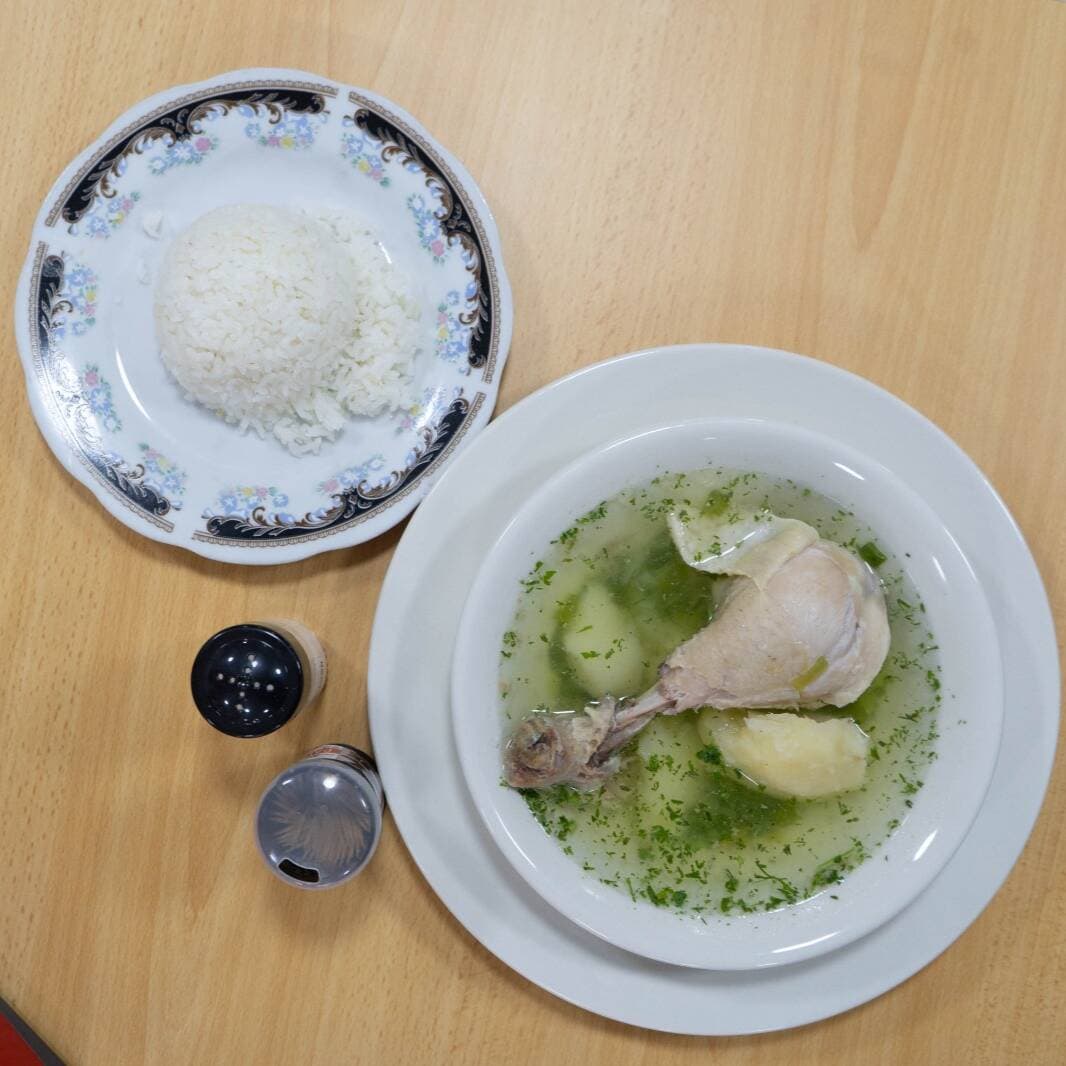 Caldo de Pollo en Combo