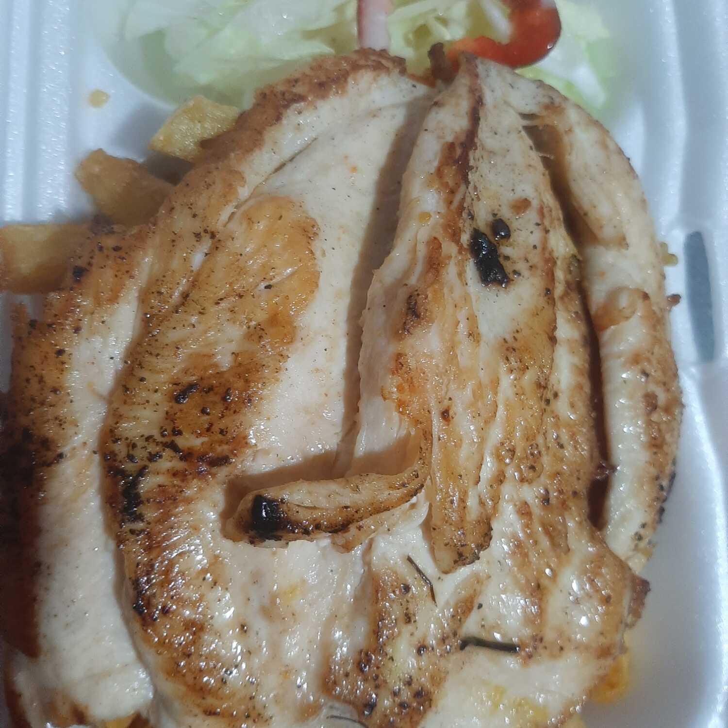 Comida con Pollo a la Plancha