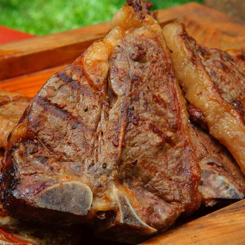 Medio Kilo de T-Bone Cerdo