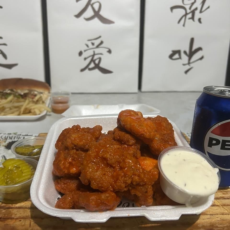 5 Boneless Porcion Papas 1 Bebida