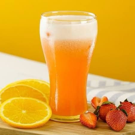 Jugo de Naranja con Fresa