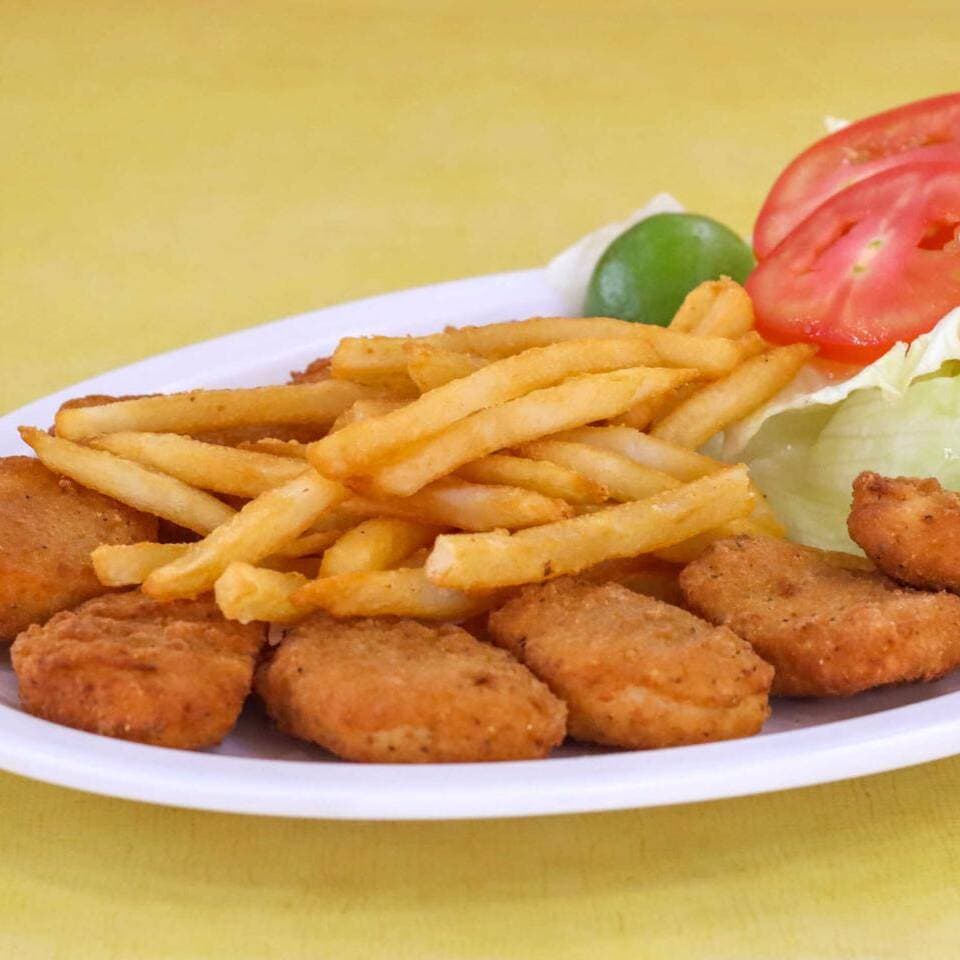 Nuggets de Pechuga + Papas