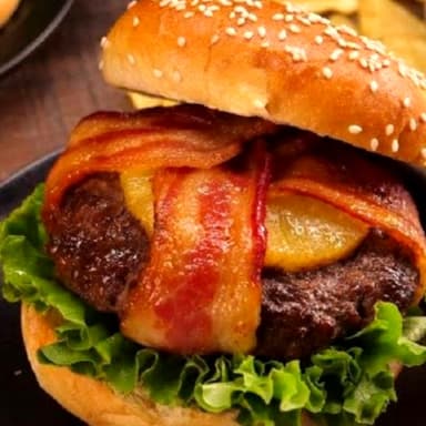 HAWAII CLASSIC BURGER