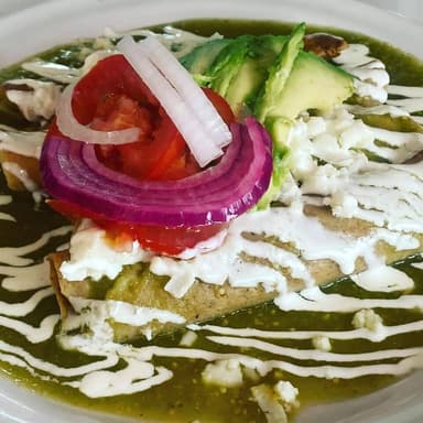 Chilaquiles con Cochinita Pibil
