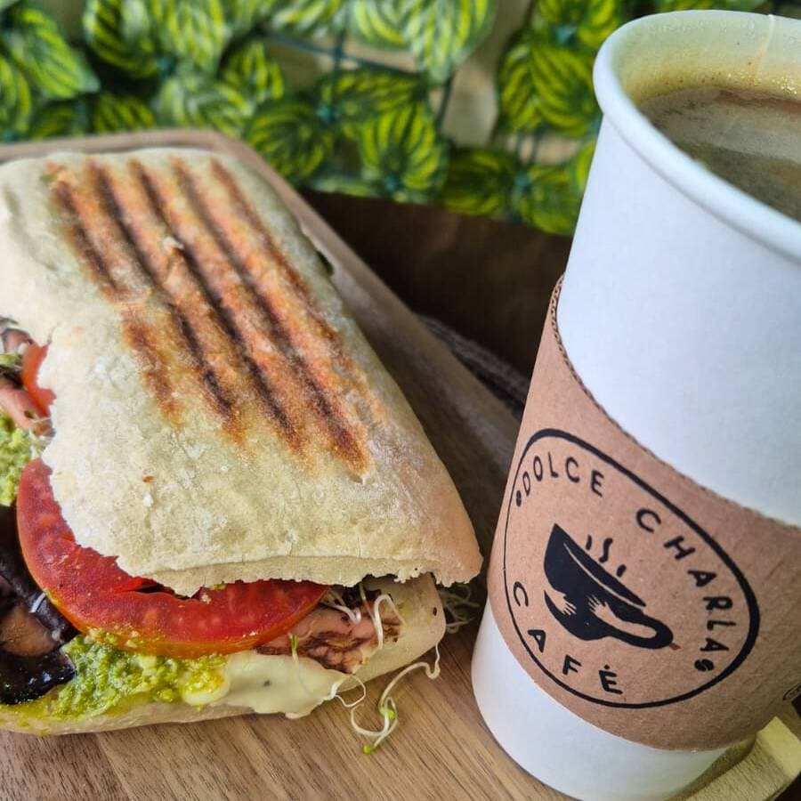 Chapata Selva Negra + Americano