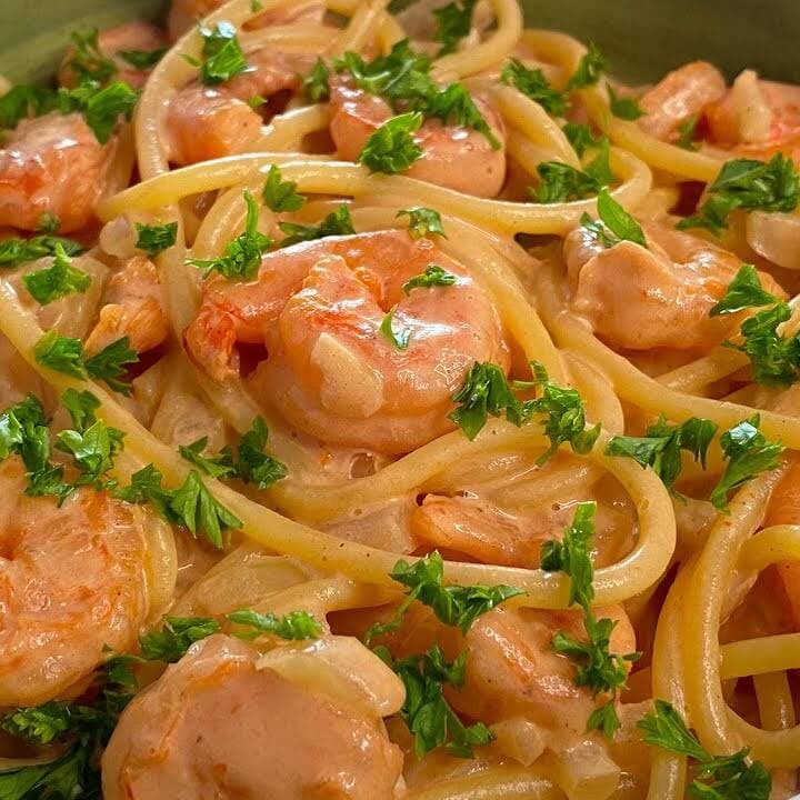 Espagueti con Camarones
