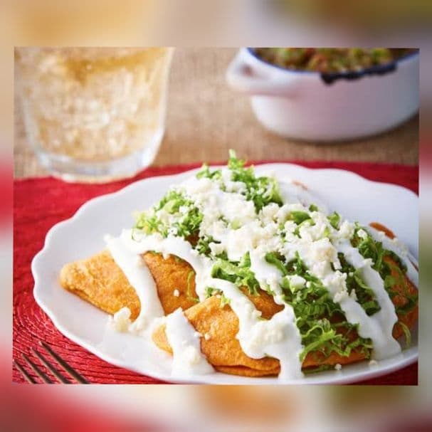 Empanadas de Tinga de Cerdo 1 Pz