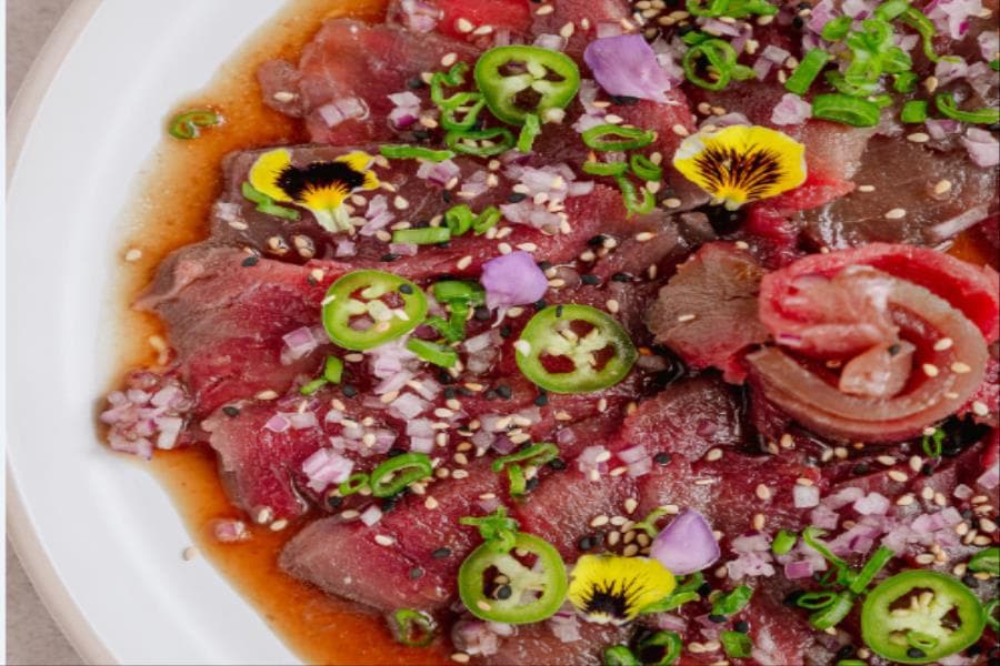 SASHIMI DE ATUN SERRANITO