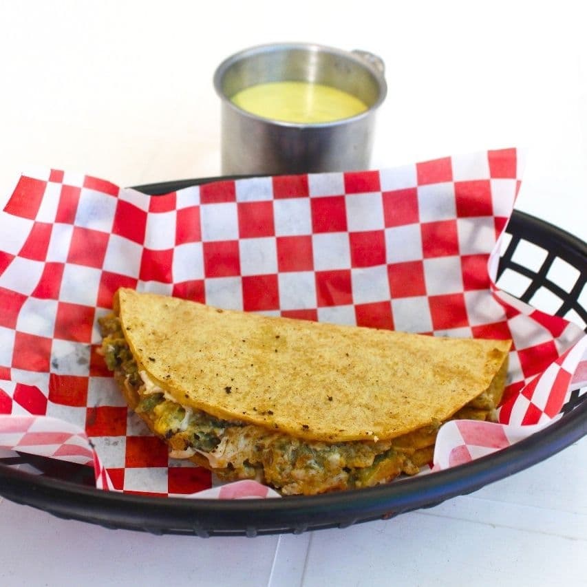 Taco de Huevo con Longaniza (Maiz)