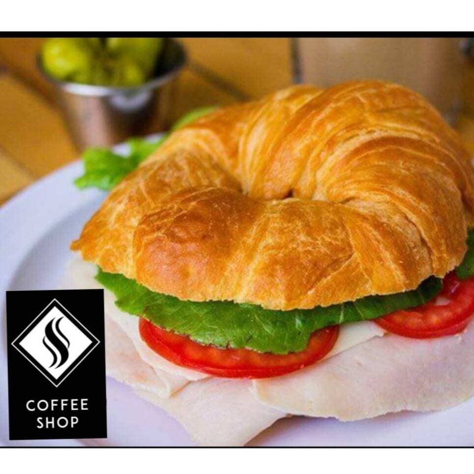 Croissant Pavo, Jamón o Roast Beef