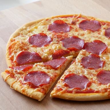 Pizza Pepperoni Mediana