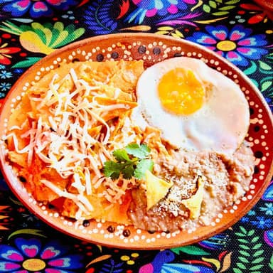 CHILAQUILES CHIPOTLE