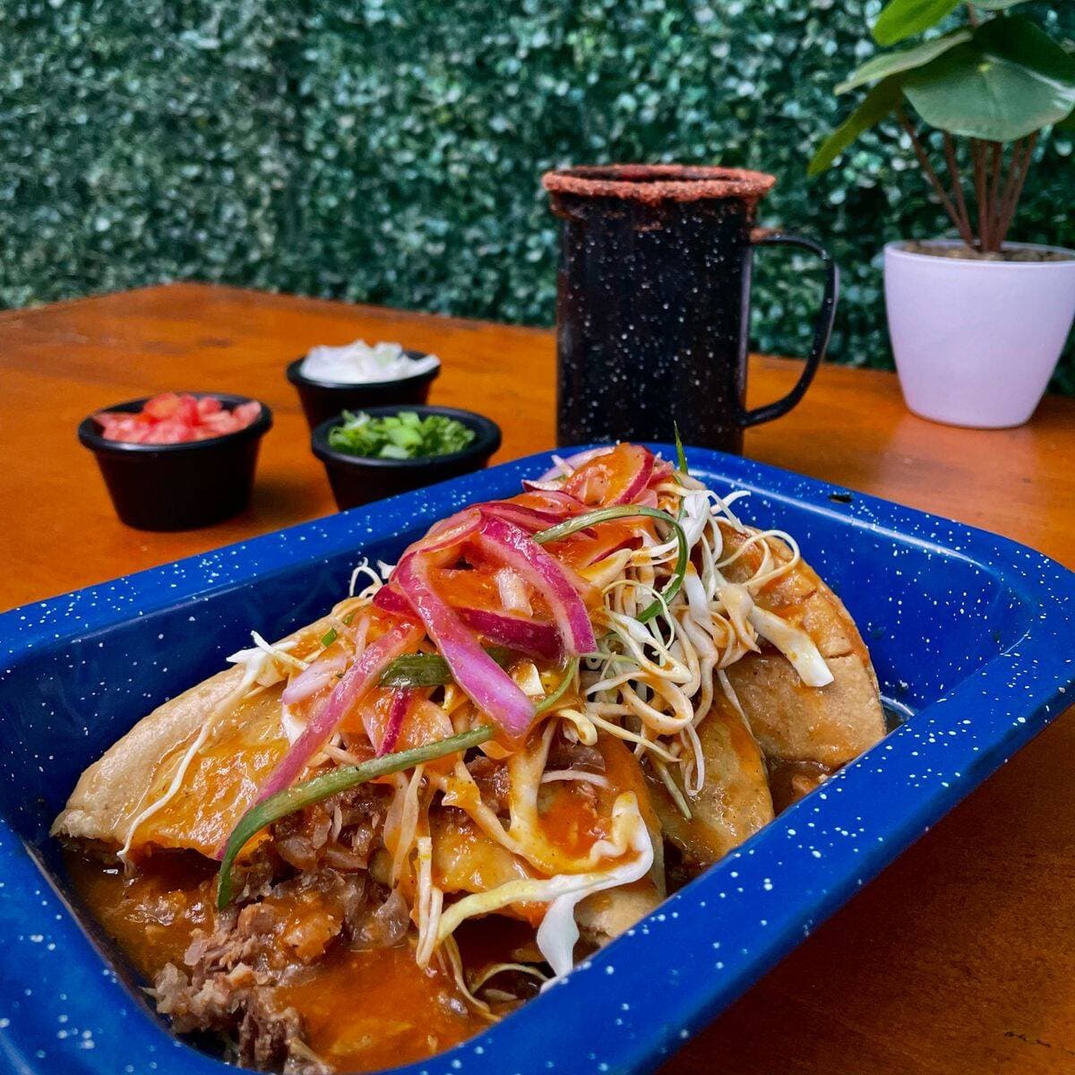 TACOS AHOGADOS ESTILO JALISCO (5 piezas)