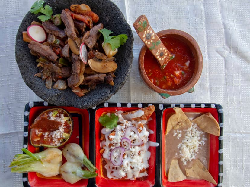Chilaquil & Grill