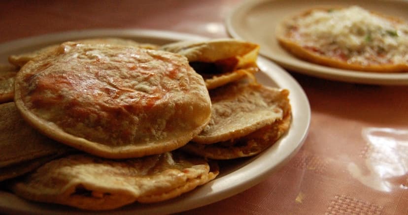 Gorditas ¨ El Rinconcito ¨ y más