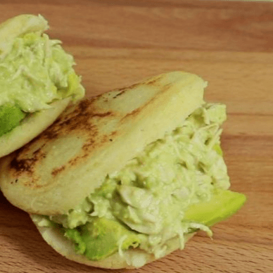 Arepa Reina Pepiada