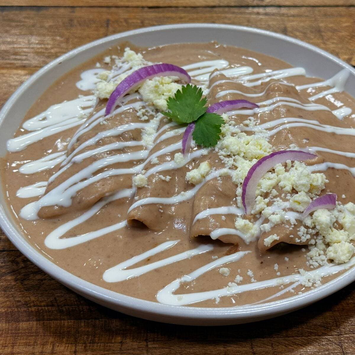 Enfrijoladas con Pollo