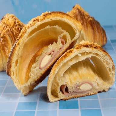 Croissant Grande de Jamón y Queso