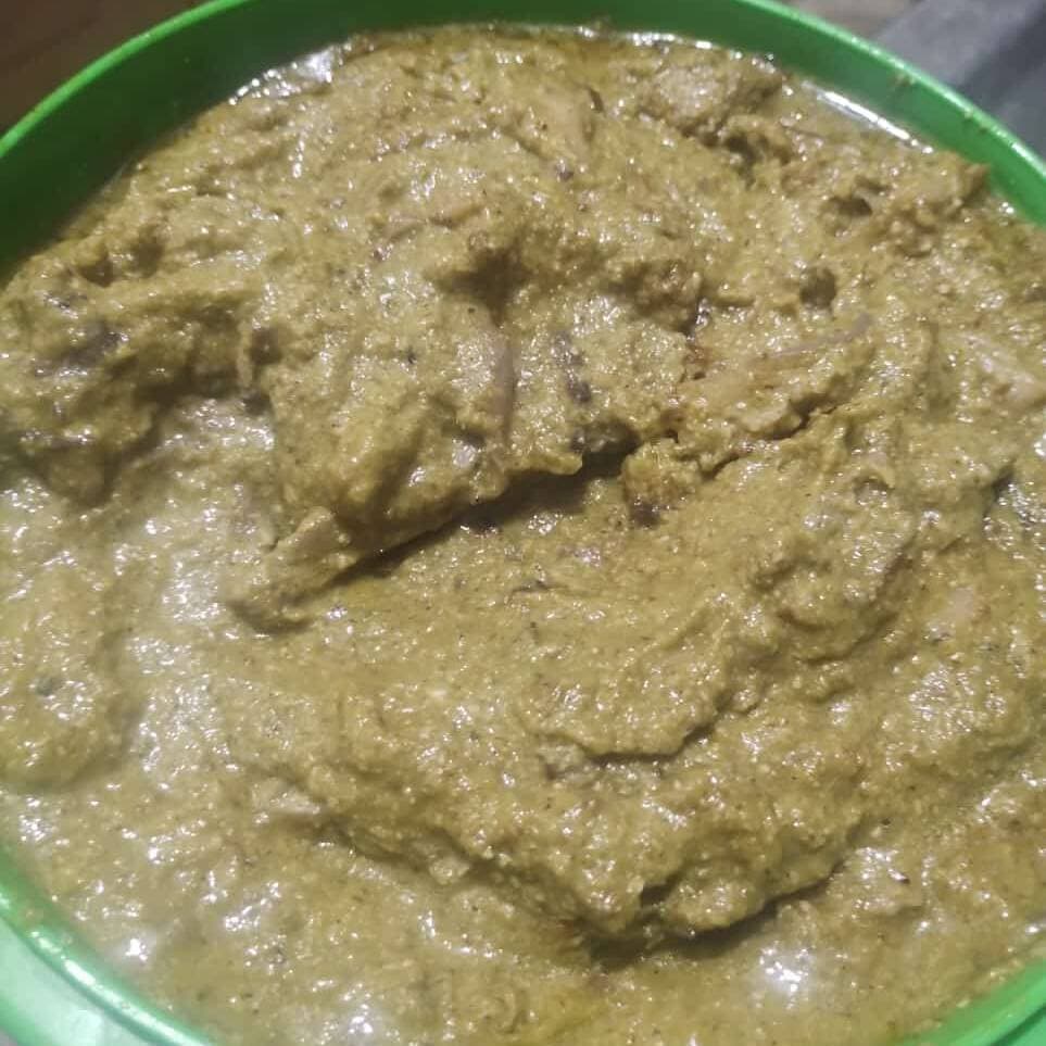 Kilo de Mole Verde o Rojo con Setas Empacado