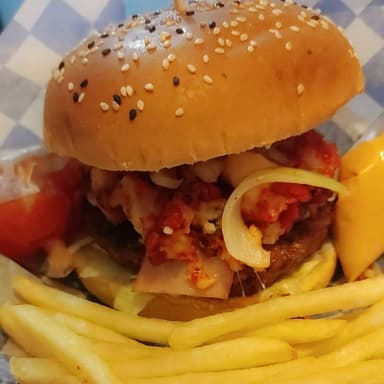 hamburguesa c/chorizo
