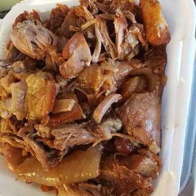 Medio Kilo de Carnitas y 1 Coca Cola 2 Litros