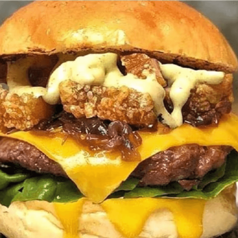 Hamburguesa Media Libra Bacon + Papas + Bebida