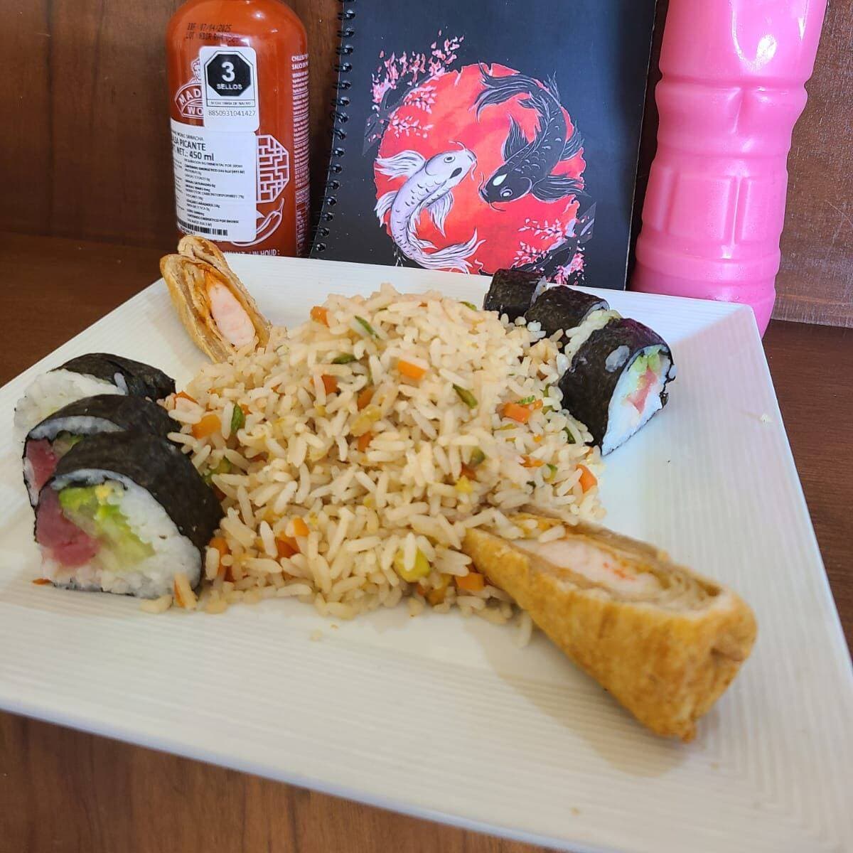 1ArrozFrito+1/2SushiCalifornia+2Arumaki+1Agua500