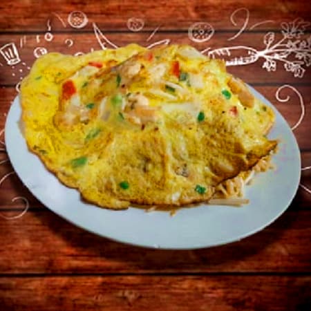 Chaufa con Tortilla de Pollo