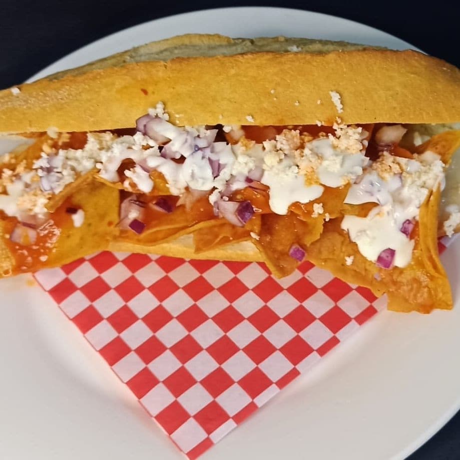 Lonche de Chilaquiles