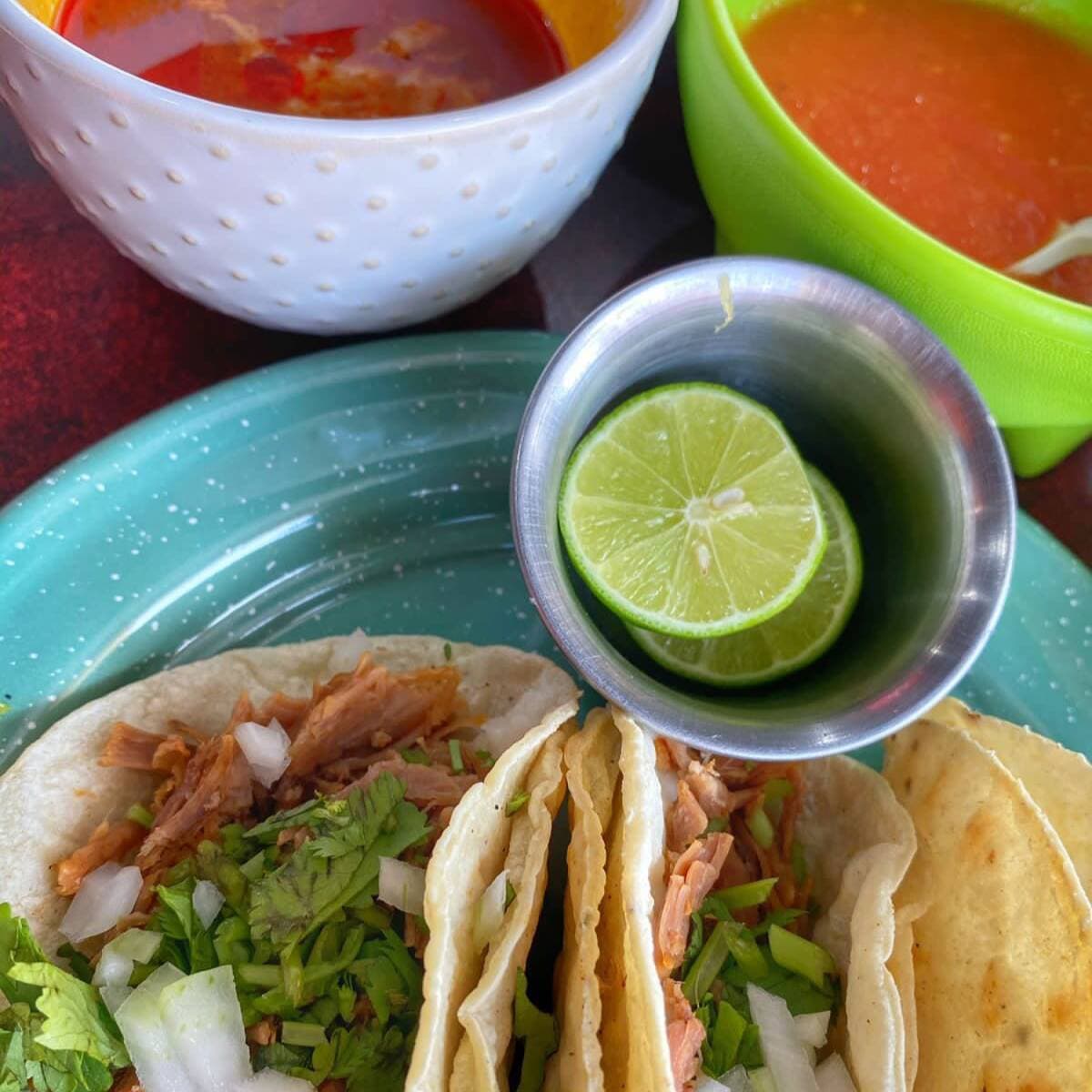 Taco de Maíz de Birria de Res