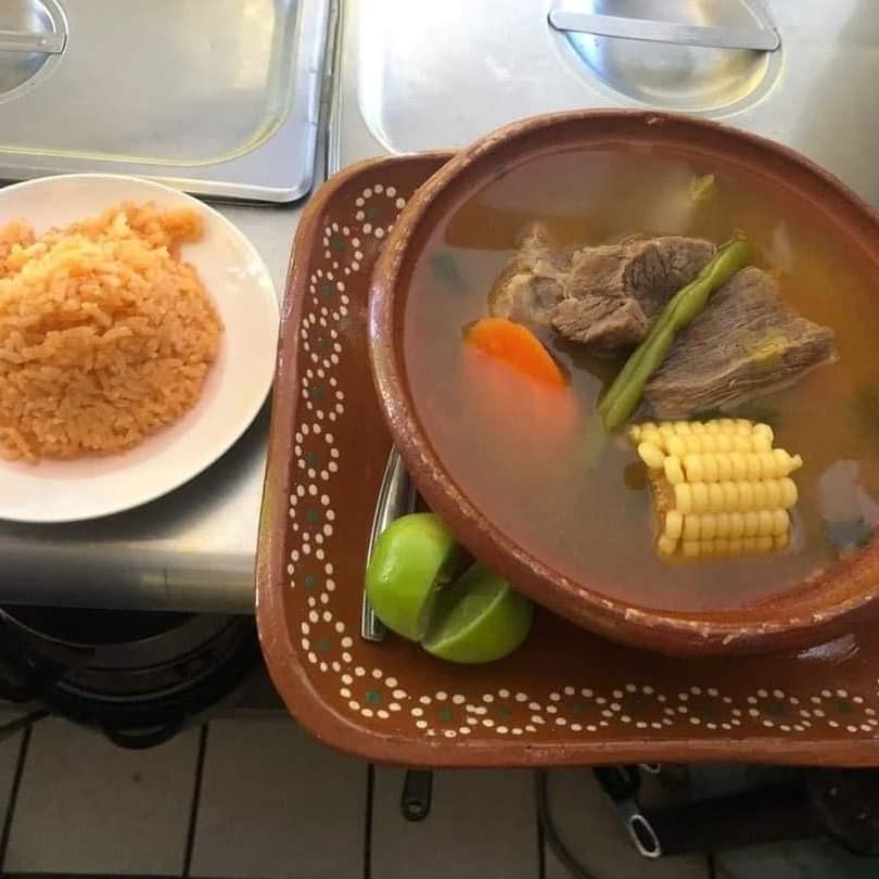 Caldo de Res
