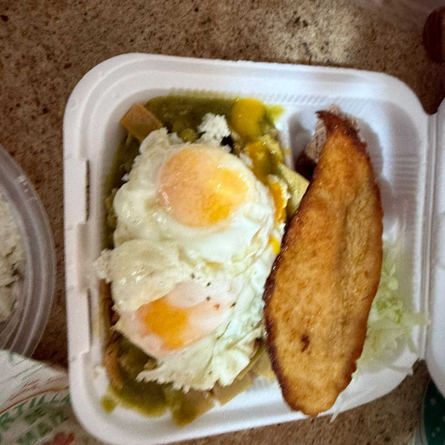 CHILAQUILES VERDES ESPECIALES
