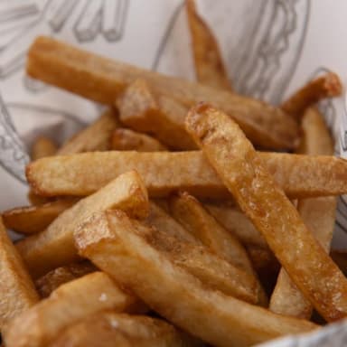 PAPAS FRITAS PARMESANO