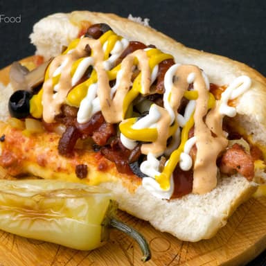 2 HOTDOGS SENCILLOS CON MEDIA DE PAPAS