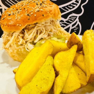 Hamburguesa de Pollo Deshilachado