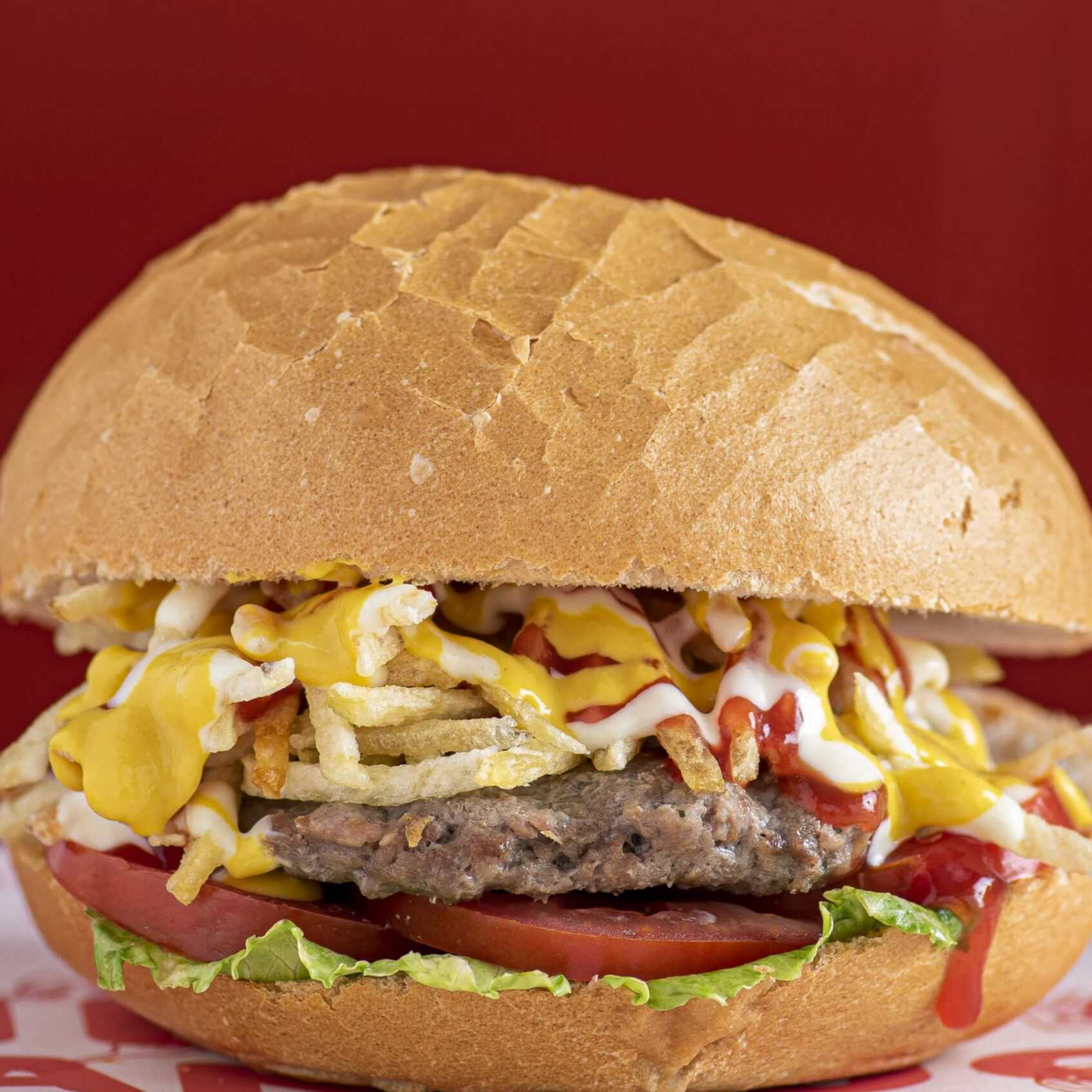 Hamburguesa con Chorizo Parrillero