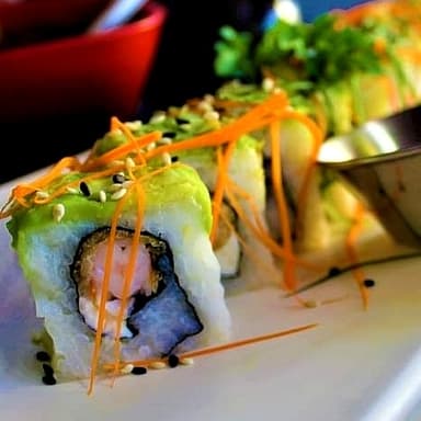 Niki Roll Cubierto con Queso Crema