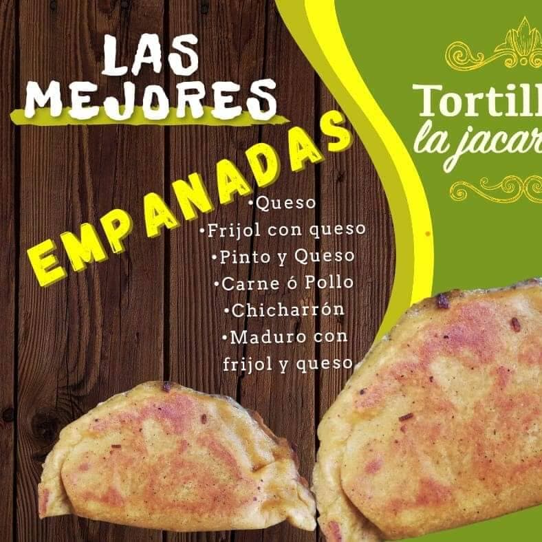 Empanada de Pinto y Queso