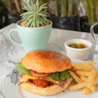 HAMBURGUESA POLLO BUFFALO