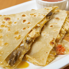 QUESADILLA BISTEC ADOBADA