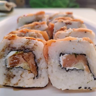 Salmón Roll