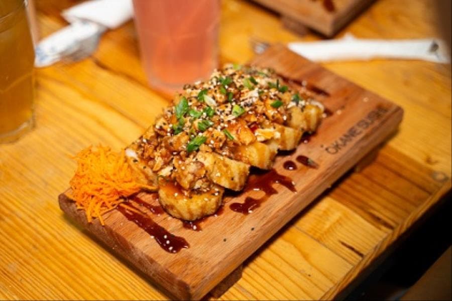 CRUNCH ROLL