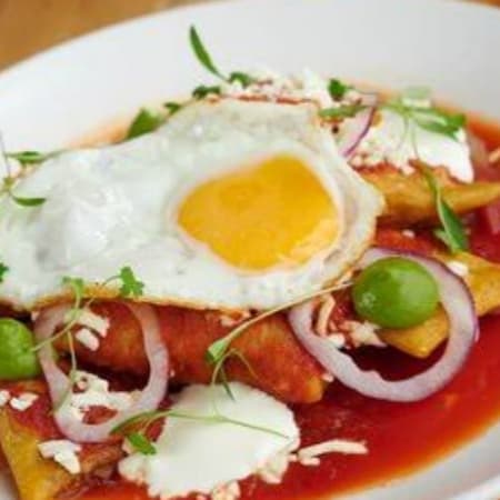 Chilaquiles Rellenos de Queso