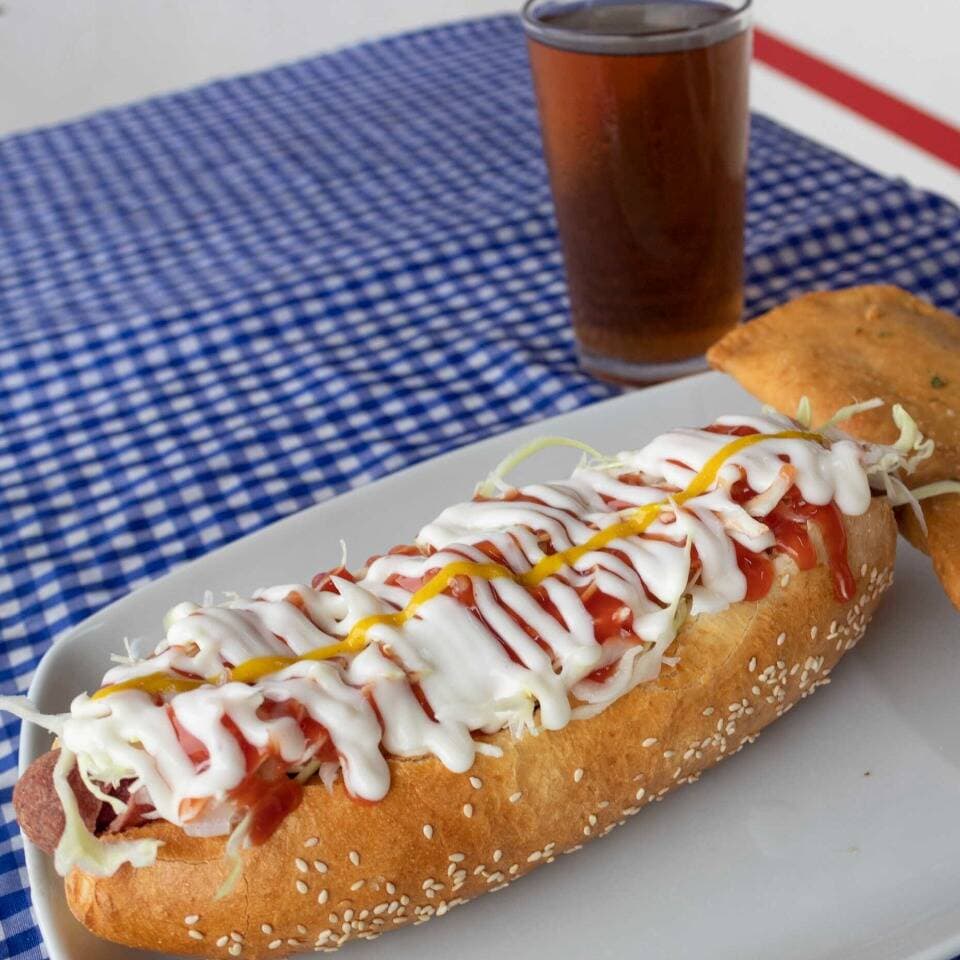 Hot Dog Jumbo Clasico + Te Frio